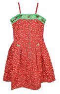 Wunderschönes Trägerkleid mit Spaghetti-Tägern. Ein roter Grundton, auf demkleine Blümchen abgebildet sind. Das Kleid ist locker-faltig geschnitten und sitzt durch einen Gummizug im Brustbereich ganz toll.