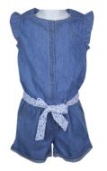 Toller einteiliger Jump-Suit für Mädchen in Baumwoll-Denim-Qualität von Week-end a la mer. Der kurze Overall ist mit ausgestellten Flügel-Ärmeln und einer Stickerei aufgepeppt.